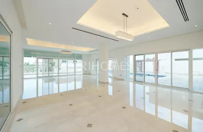 Empty Room image for: Villa - 6 Bedrooms for rent in Marina Sunset Bay - The Marina - Abu Dhabi, Image 1
