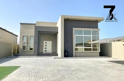 فيلا - 2 غرف نوم - 3 حمامات للايجار في الحمرا فيوز - قرية الحمرا - رأس الخيمة