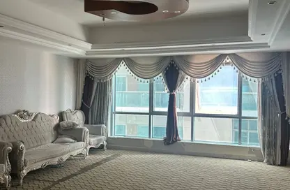Apartment - 2 Bedrooms - 3 Bathrooms for sale in Al Majaz 3 - Al Majaz - Sharjah