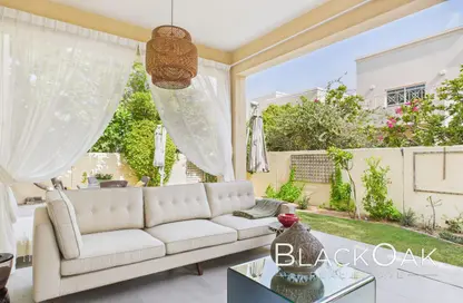 فيلا - 4 غرف نوم - 4 حمامات للبيع في ديما 3 - ديما - البحيرات - دبي