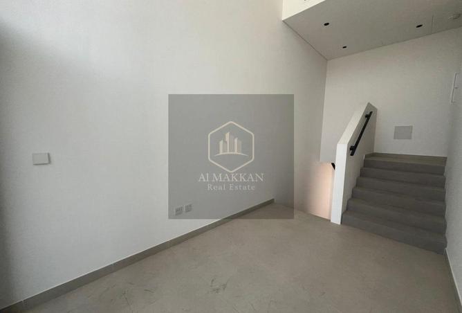 15221031 - Property Image 3