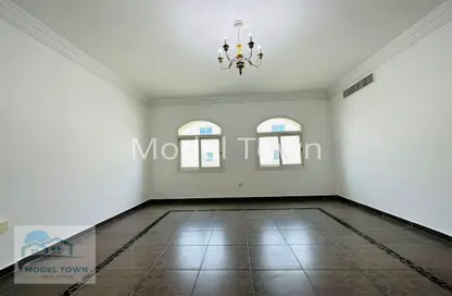 شقة - غرفة نوم - 1 حمام للايجار في C2302 - مدينة خليفة أ - مدينة خليفة - أبوظبي