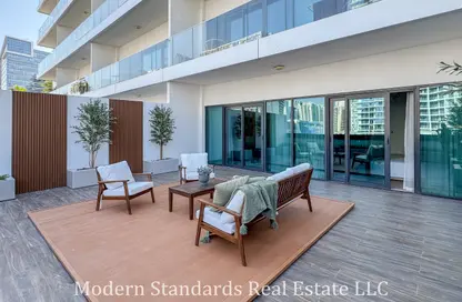 Apartment - 1 Bedroom - 2 Bathrooms for sale in SOL Bay - Business Bay - Dubai
