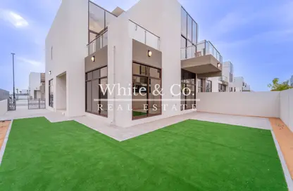Townhouse - 4 Bedrooms - 5 Bathrooms for sale in The Fields - District 11 - Mohammed Bin Rashid City - Dubai