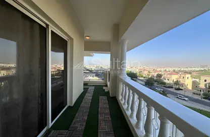 شقة - 2 غرف نوم - 3 حمامات للايجار في رويال بريز 3 - رويال بريز - قرية الحمرا - رأس الخيمة