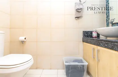 Apartment - 3 Bedrooms - 4 Bathrooms for sale in Jash Hamad - Shoreline Apartments - Palm Jumeirah - Dubai