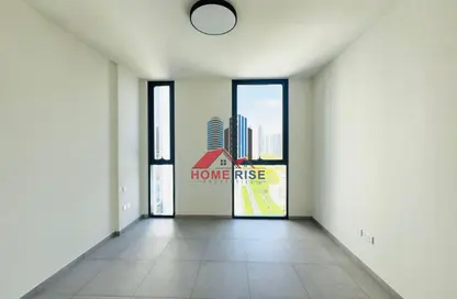 Apartment - Studio - 1 Bathroom for rent in The Link - East Village - Aljada - Sharjah
