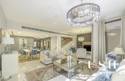 Townhouse - 4 Bedrooms - 5 Bathrooms for rent in Jumeirah Islands Townhouses - Jumeirah Islands - Dubai