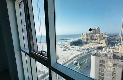 Apartment - 2 Bedrooms - 2 Bathrooms for rent in Ajman Corniche Residences - Ajman Corniche Road - Ajman