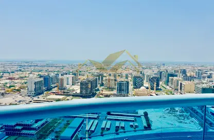 شقة - 3 غرف نوم - 3 حمامات للايجار في برج زعبيل - شارع الشيخ زايد - دبي