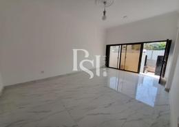 Empty Room image for: Villa - 4 bedrooms - 5 bathrooms for rent in Mubarak Bin Mohammed Street - Al Manhal - Abu Dhabi, Image 1