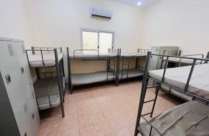 Labor Camp - Studio - 7+ Bathrooms for rent in M-15 - Mussafah Industrial Area - Mussafah - Abu Dhabi