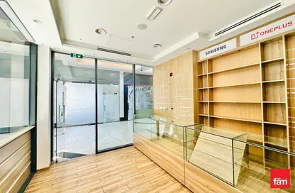 Retail - Studio for rent in Al Hudaiba Mall - Al Hudaiba - Al Satwa - Dubai