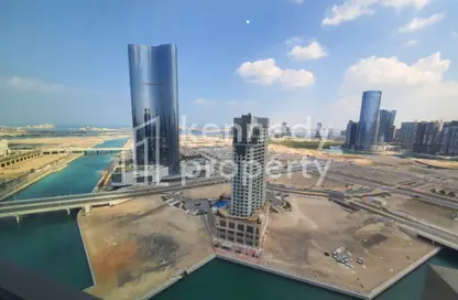 Apartment - 3 Bedrooms - 4 Bathrooms for sale in Canal Residence - Al Reem Island - Abu Dhabi