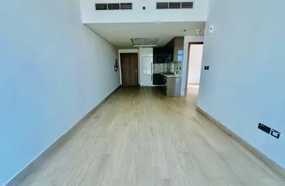 Apartment - 2 Bedrooms - 2 Bathrooms for rent in AZIZI Riviera 29 - AZIZI Riviera - Meydan One - Meydan - Dubai