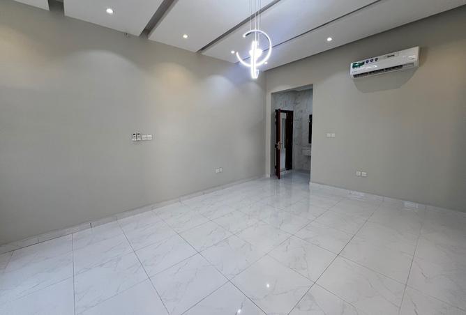 15742433 - Property Image 3