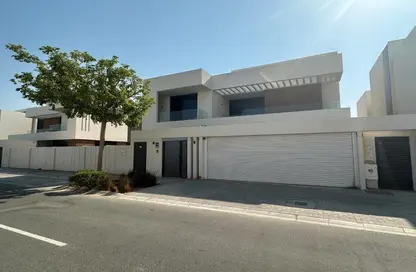 Villa - 5 Bedrooms - 6 Bathrooms for rent in West Yas - Yas Island - Abu Dhabi