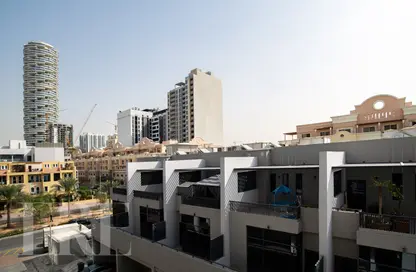 Apartment - Studio - 1 Bathroom for sale in Belgravia 2 - Belgravia - Jumeirah Village Circle - Dubai