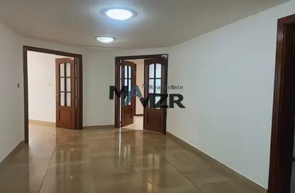Apartment - 3 Bedrooms - 4 Bathrooms for rent in Al Hana Tower - Al Khalidiya - Abu Dhabi