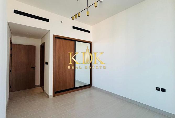 15732404 - صورة العقار 2