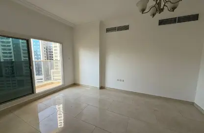 شقة - 2 غرف نوم - 2 حمامات للايجار في المجاز 2 - المجاز - الشارقة