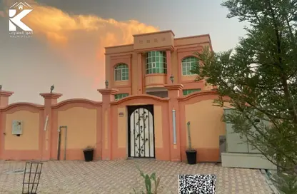 فيلا - 5 غرف نوم - 4 حمامات للبيع في المنامة - عجمان