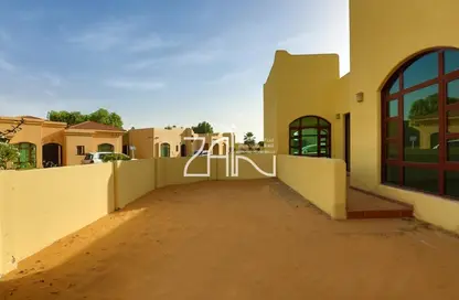 Villa - 3 Bedrooms - 4 Bathrooms for rent in Sas Al Nakheel Village - Sas Al Nakheel - Abu Dhabi