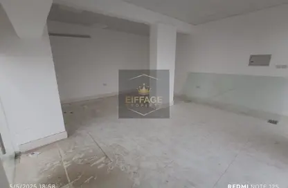 Shop - Studio - 1 Bathroom for rent in Liwara 1 - Ajman
