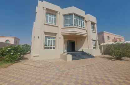 Outdoor House image for: Villa - 5 Bedrooms - 7 Bathrooms for rent in Al Ain Ladies Club - Al Markhaniya - Al Ain, Image 1