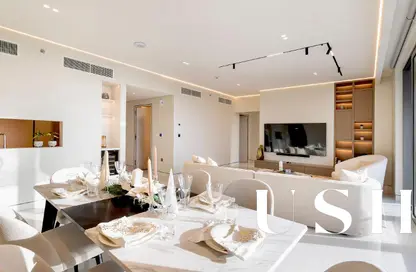 Apartment - 3 Bedrooms - 4 Bathrooms for sale in Boulevard Point - Downtown Dubai - Dubai