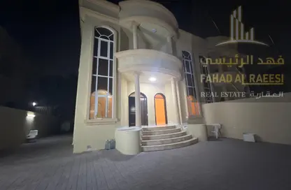 فيلا - 5 غرف نوم - 6 حمامات للايجار في 1 المويهات - المويهات - عجمان