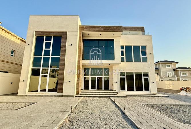 15260412 - Property Image 2