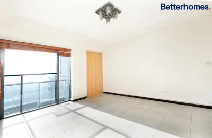 Empty Room image for: Apartment - 3 Bedrooms - 4 Bathrooms for sale in Goldcrest Views 1 - Lake Allure - Jumeirah Lake Towers - Dubai, Image 1