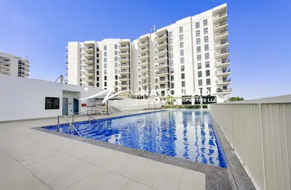 Apartment - 1 Bedroom - 1 Bathroom for rent in Waters Edge - Yas Island - Abu Dhabi