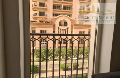 صورة لـ شرفة شقة - 2 غرف نوم - 3 حمامات للايجار في الاندلسي الاسباني - مساكن القناه المائية - مدينة دبي الرياضية - دبي ، صورة رقم 1