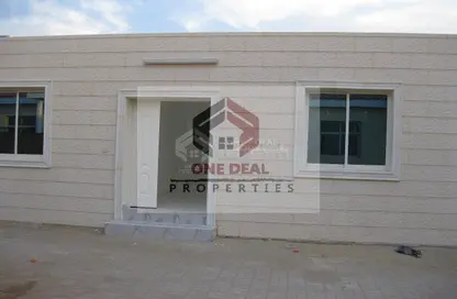 Outdoor House image for: Villa - 2 Bedrooms - 2 Bathrooms for rent in Al Sarooj - Al Ain, Image 1