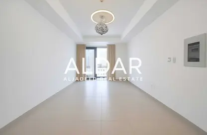شقة - 2 غرف نوم - 2 حمامات للايجار في آريا - قرية الجميرا سركل - دبي