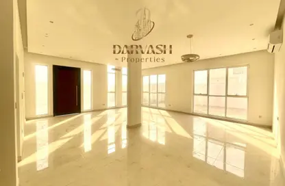 Villa - 5 Bedrooms - 6 Bathrooms for rent in Al Aweer 1 - Al Aweer - Dubai