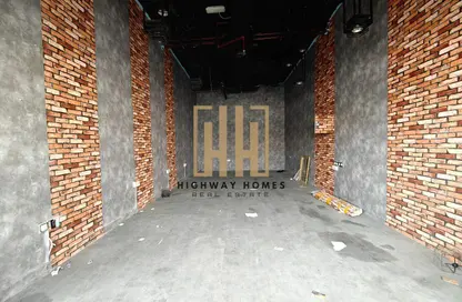 Shop - Studio for rent in Muwaileh 29 Building - Muwaileh - Sharjah