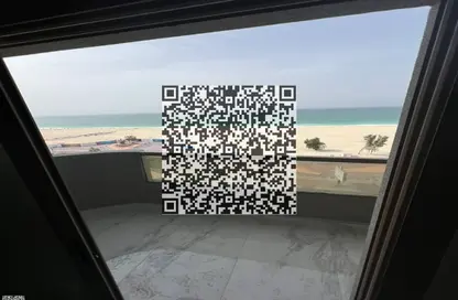 Apartment - 3 Bedrooms - 3 Bathrooms for rent in Cornish Tower - Al Rumaila - Ajman