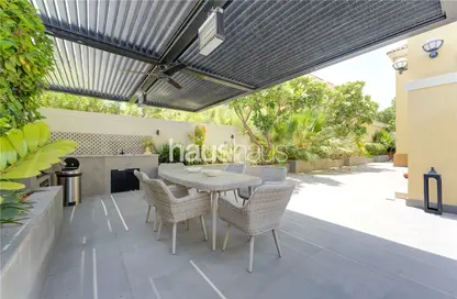 Villa - 4 Bedrooms - 4 Bathrooms for sale in Legacy Large - Legacy - Jumeirah Park - Dubai