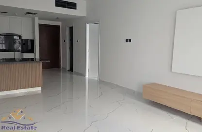 شقة - غرفة نوم - 2 حمامات للايجار في مسكن الامير - منطقة 11 - قرية الجميرا سركل - دبي