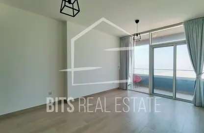 Apartment - 2 Bedrooms - 2 Bathrooms for sale in BLOOM TOWERS A - Bloom Towers - Jumeirah Village Circle - Dubai