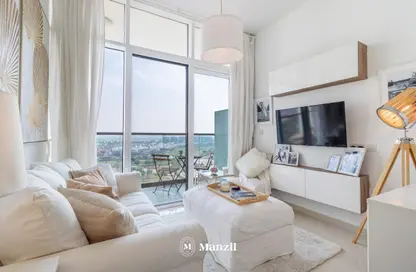 Living Room image for: Apartment - 1 Bedroom - 1 Bathroom for rent in Golf Vita A - Golf Vita - DAMAC Hills - Dubai, Image 1