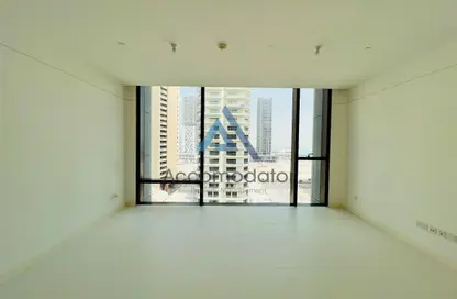 Apartment - 1 Bedroom - 2 Bathrooms for rent in RDK Towers - Najmat Abu Dhabi - Al Reem Island - Abu Dhabi
