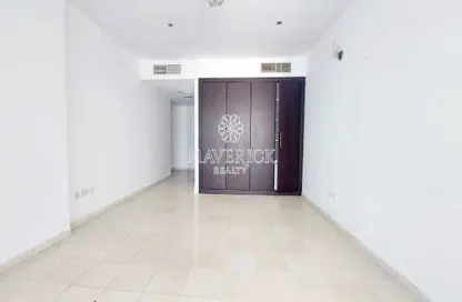 Apartment - 3 Bedrooms - 4 Bathrooms for rent in Majestic Tower - Al Taawun Street - Al Taawun - Sharjah