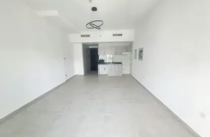 Apartment - Studio - 1 Bathroom for rent in Salim 1 Building - Arjan - Dubai