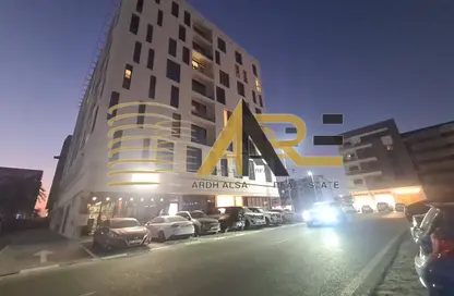 شقة - 2 غرف نوم - 2 حمامات للايجار في سراب 2 - الجادة - الشارقة