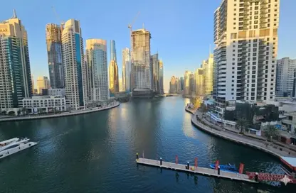 Apartment - 1 Bedroom - 2 Bathrooms for rent in Marina View Tower B - Marina View - Dubai Marina - Dubai