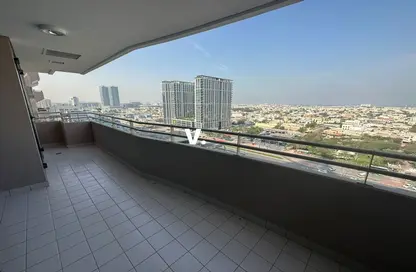 Apartment - 2 Bedrooms - 3 Bathrooms for rent in World Trade Center - Dubai
